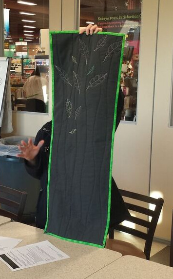 1-back of table runner