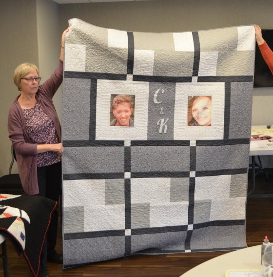 barb wedding quilt for niece